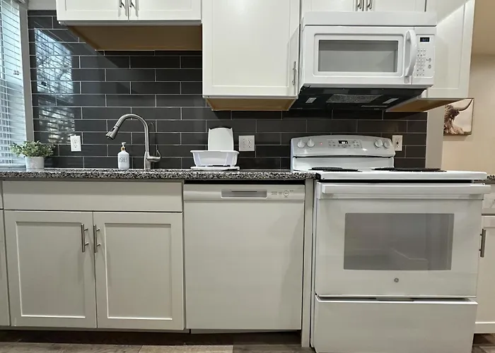 Lovely 2br Near Downtown Area * Columbus
