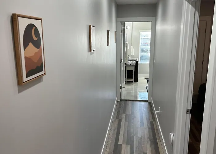 Lovely 2br Near Downtown Area Columbus