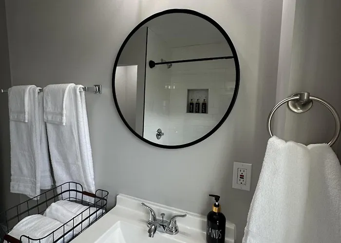 Apartment Lovely 2br Near Downtown Area Columbus