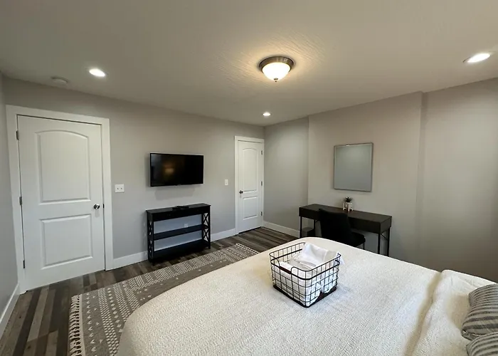 Lovely 2br Near Downtown Area * Columbus